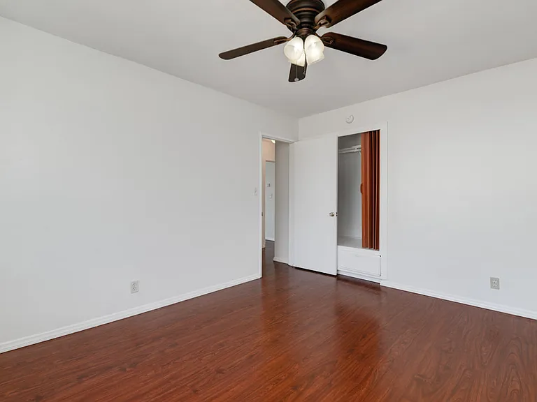 617 Truly Ter — Photo 11