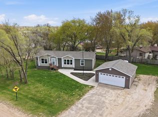 335 146th St, South Haven, MN 55382