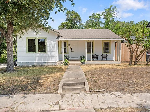 4th image of 1411 E Highland Blvd