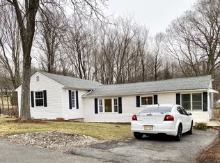 5 S Shore Dr, Sussex, NJ 07461