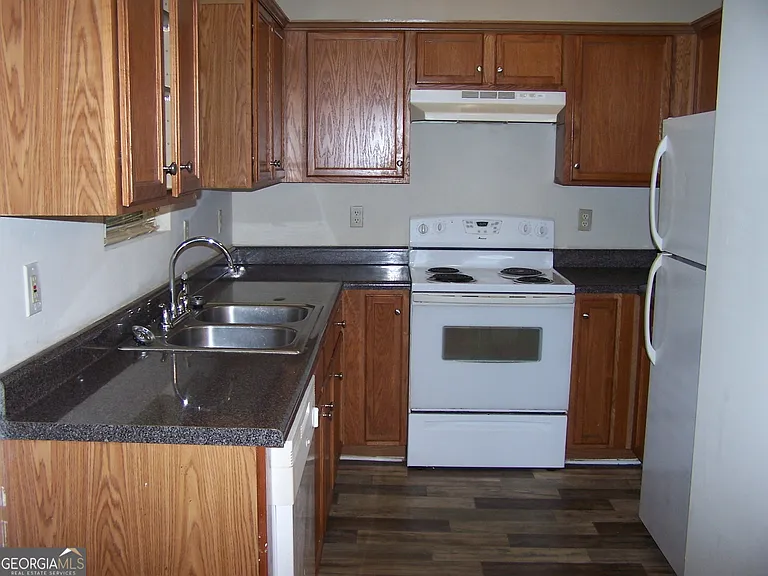 102 Cameron Way #B — Photo 7