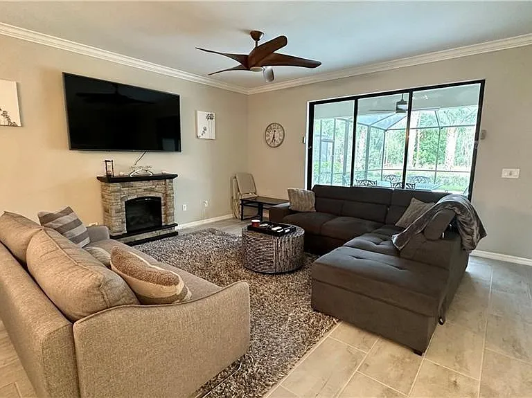 19347 Elston Way — Photo 5