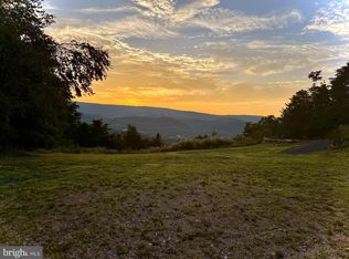 21 Stone Fly Dr, Sugar Grove, WV 26815