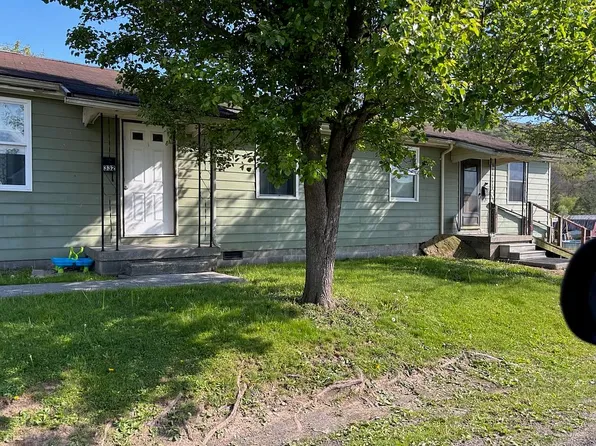 1106 Hughart Ave, Rainelle, WV 25962