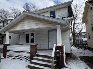 816 Milton Ct NW, Canton, OH 44708