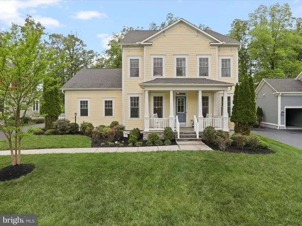 41909 Paddock Gate Pl, Ashburn, VA 20148