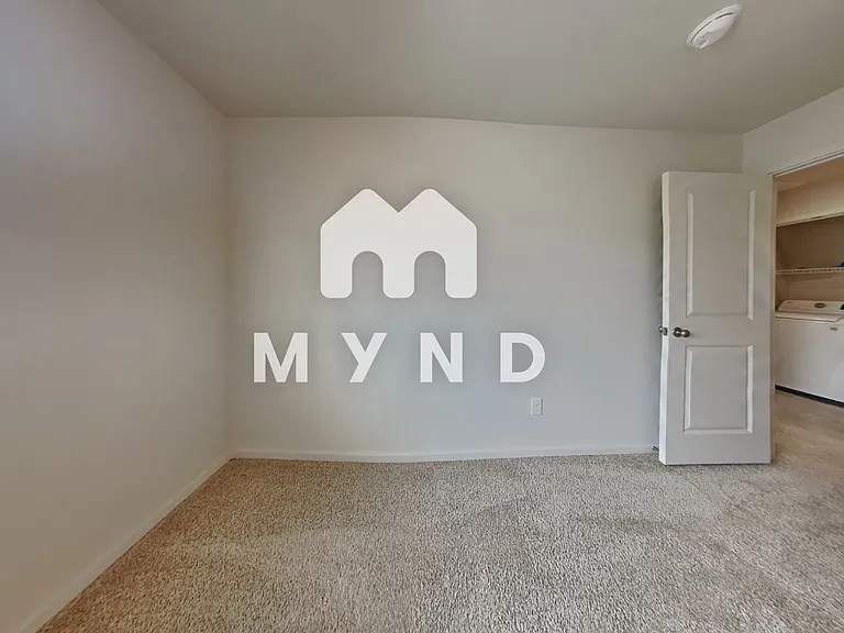 2138 NE Four Seasons Ln — Photo 11