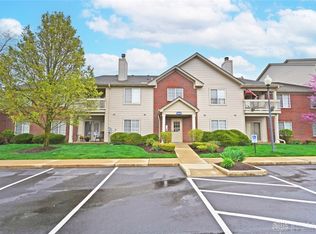 1694 Waterstone Blvd APT 104, Miamisburg, OH 45342