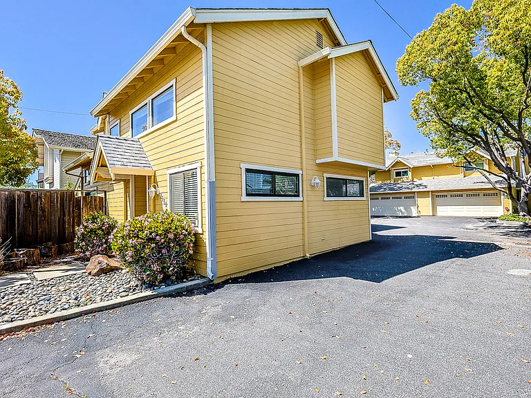 1207 Smith Ave — Photo 39