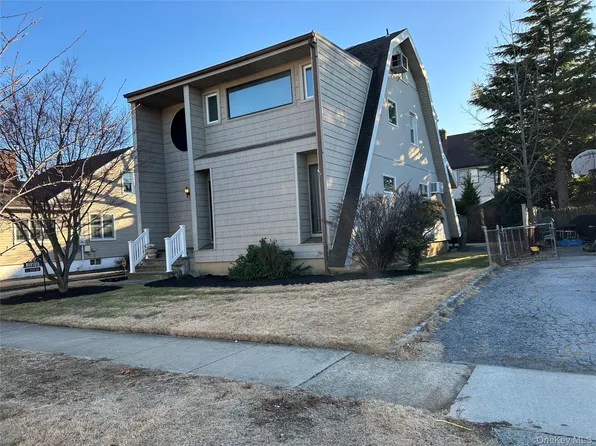70 E Beverly Parkway, Valley Stream, NY 11580