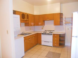 1270 Beacon St #6, Brookline, MA 02446