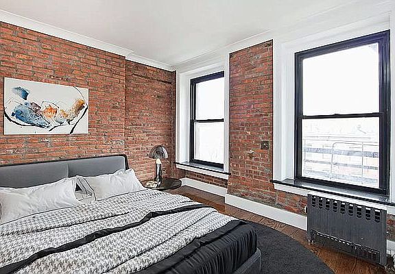 4th image of 37 King St Unit 5H