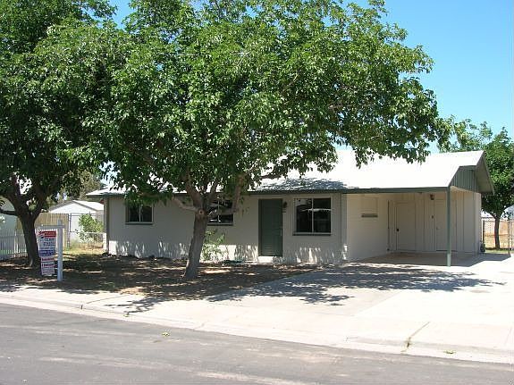 Clean Curb Appeal