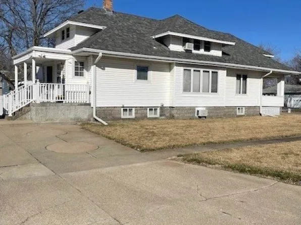 1503 8th St, Columbus, NE 68601