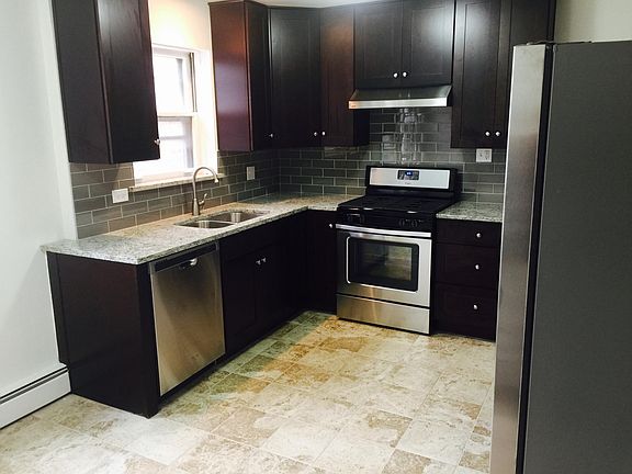 5th image of 722 Mulford St APT 2