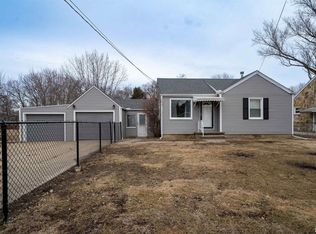 5227 W Monroe Rd, Peoria, IL 61607