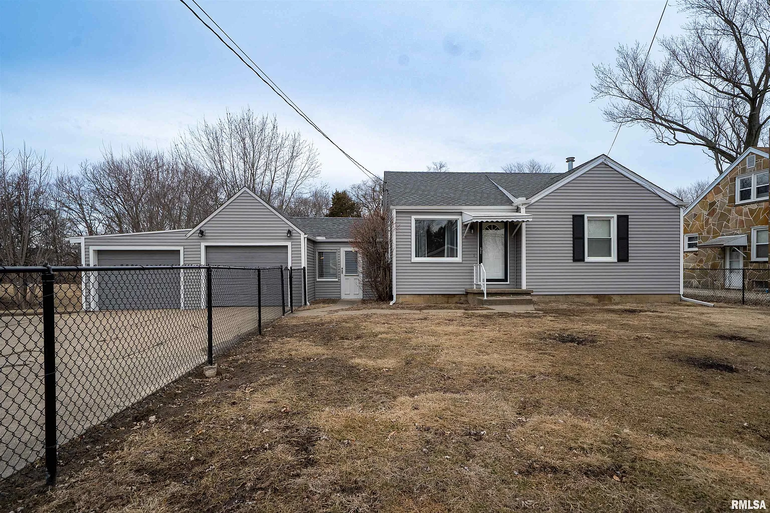 5227 W Monroe Rd photo 1