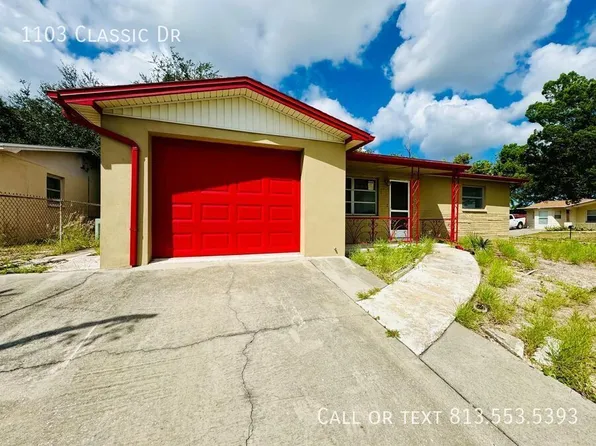 1103 Classic Dr, Holiday, FL 34691