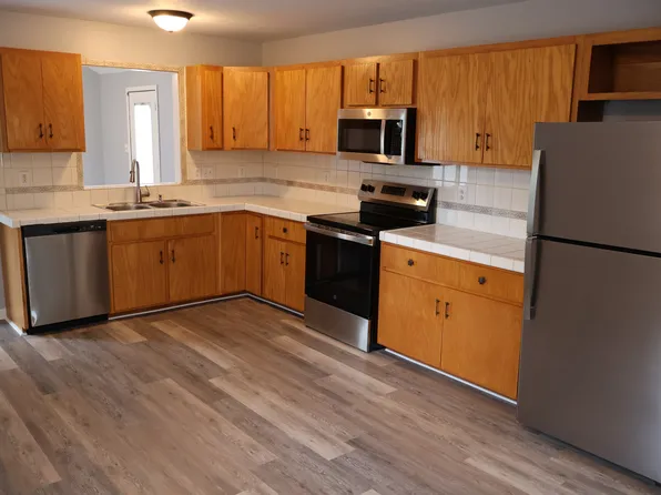 2724 Ann Dr, Clarksville, TN 37040