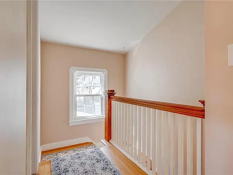 69 Winstead Rd — Photo 16