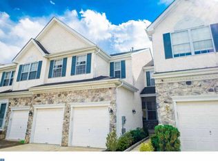85 Chapel Hill Rd, Mount Laurel, NJ 08054
