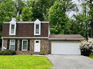 312 Careybrook Ln, Oxon Hill, MD 20745