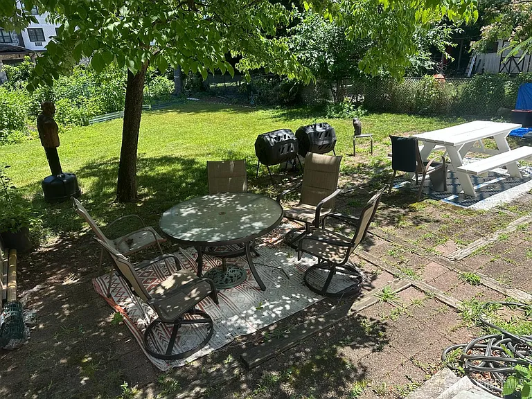 536 Alice Pl — Photo 11
