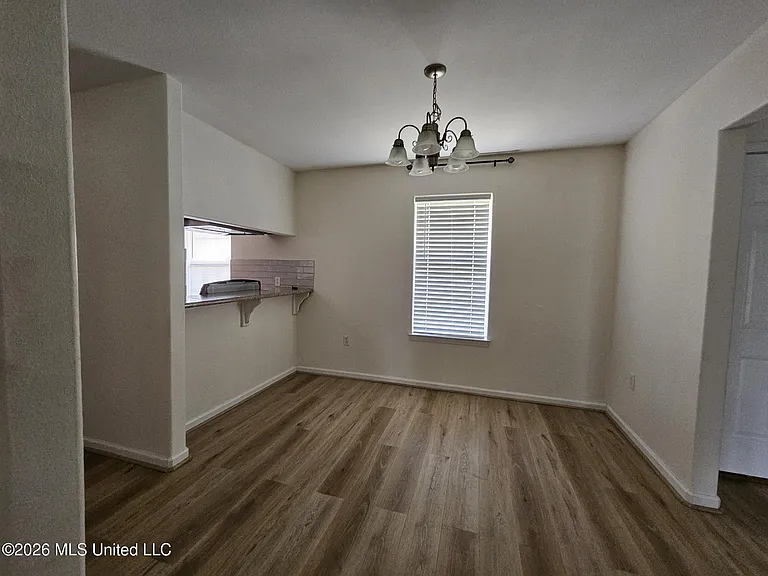 2312 Paula Cir — Photo 3