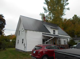 30 Elm St, Milo, ME 04463