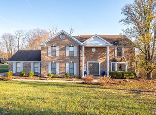 764 Stonebridge Dr, Cincinnati, OH 45233