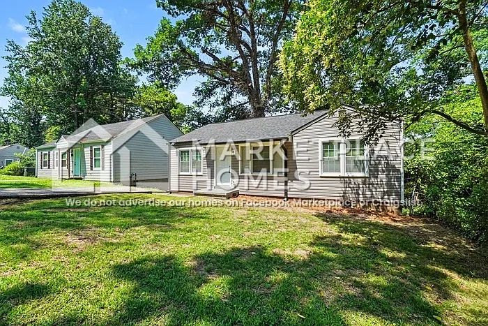 2801 Palm Dr — Photo 3