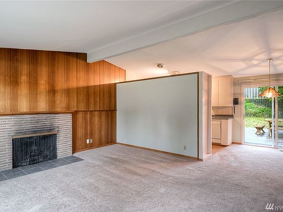 3rd image of 15639 SE 9th St