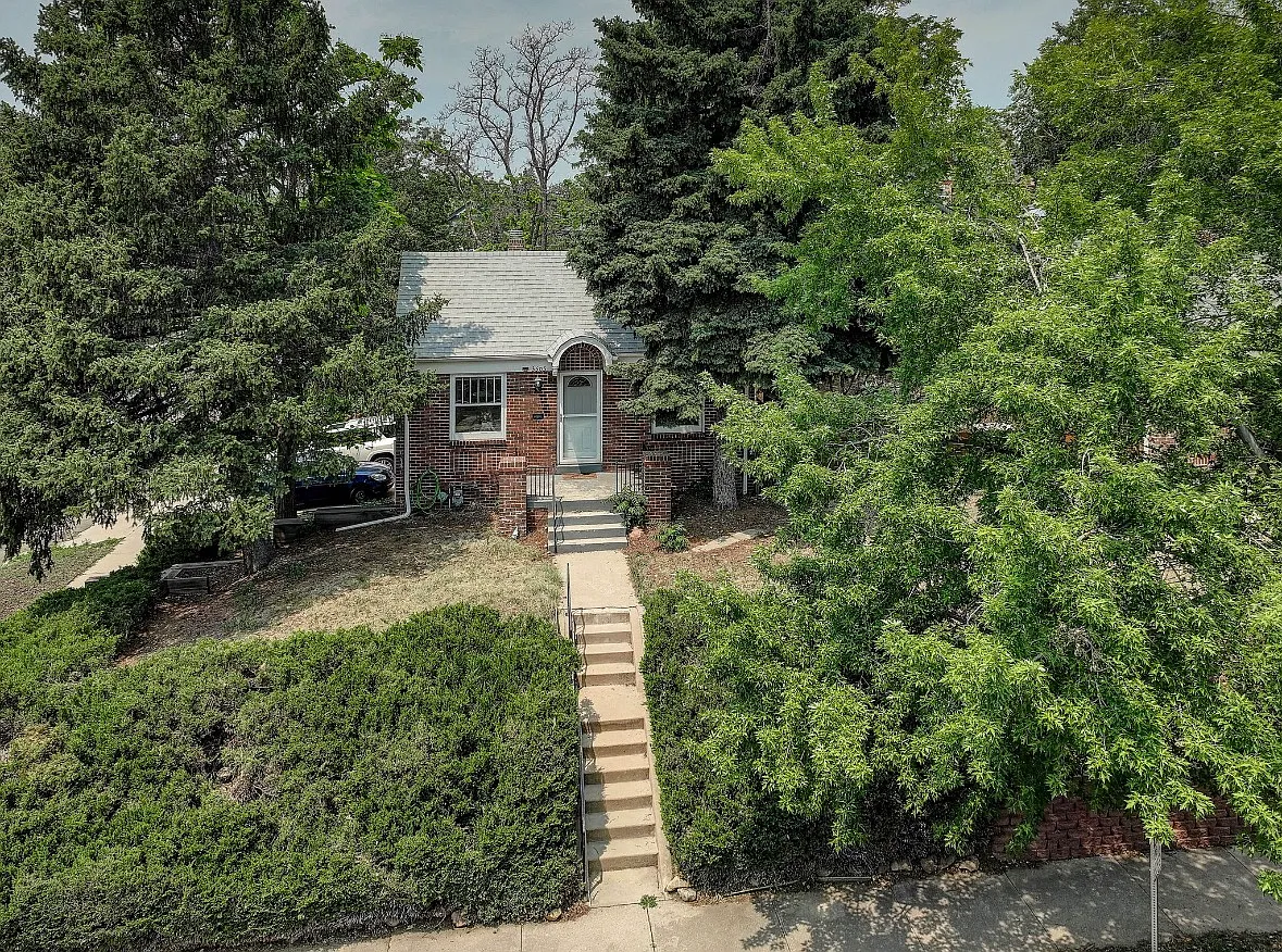 2 bed, 1100 sqft, $2,450 — Photo 1