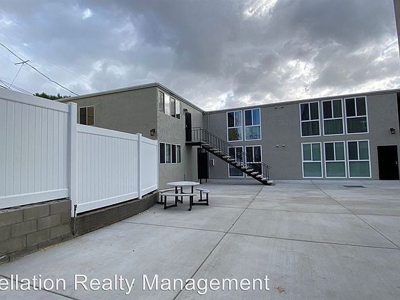 3rd image of 3423 Marlborough Ave APT S