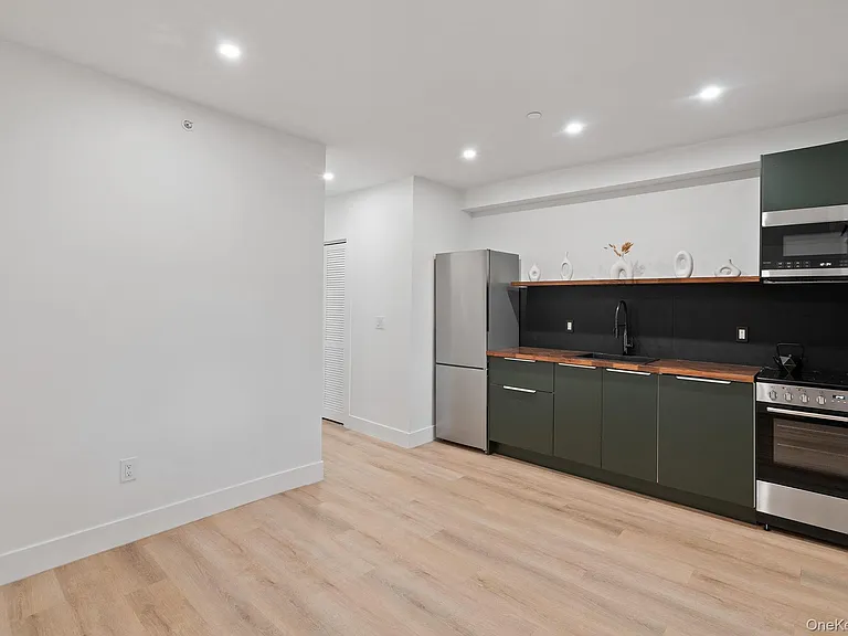 117 Lander St #3 — Photo 27