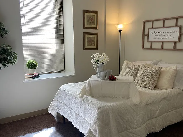 716 Washington Pl — Photo 25