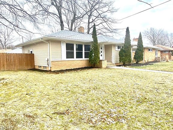 3rd image of 6205 Alexandria Dr