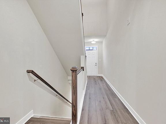 4th image of 3523 Joylynne Way Spec 9C