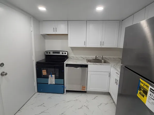 Island Apartments, 36 Island Ave Suite 33, Miami Beach, FL 33139