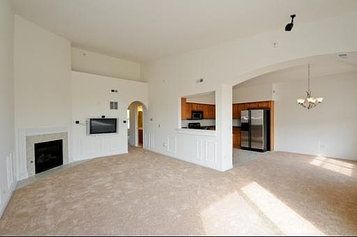 4th image of 16660 S Liberty Cir #3N