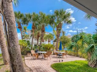 107 Tacoma Ln #11, West Palm Beach, FL 33404