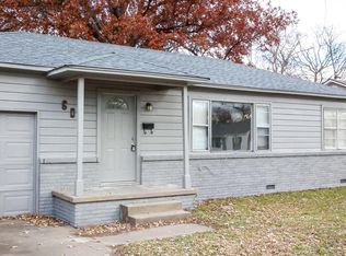 605 N Main St, Owasso, OK 74055