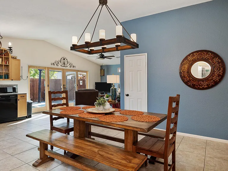 53390 Avenida Navarro — Photo 14