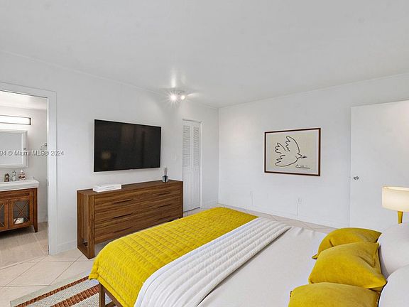 2nd image of 525 Coral Way APT 301