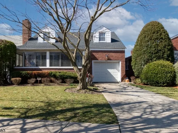 332 Monmouth Rd, Elizabeth City, NJ 07208