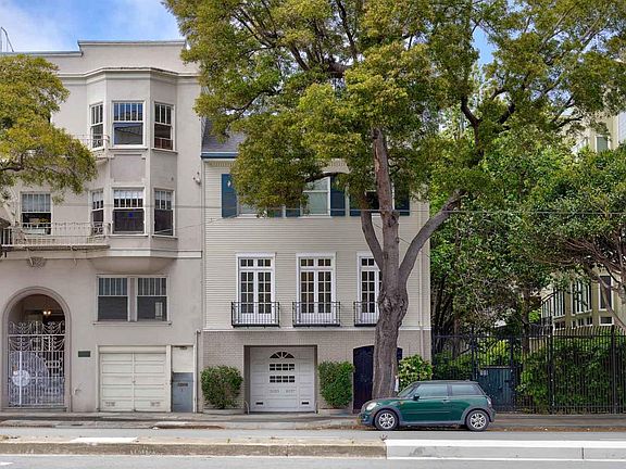 2nd image of 3037 Van Ness Ave #2