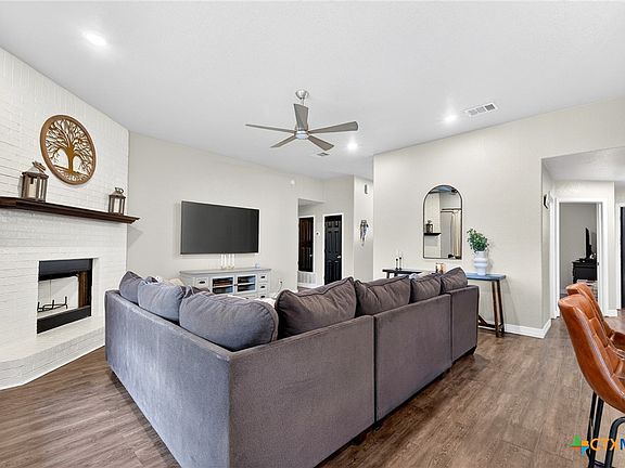 5th image of 5507 White Rock Dr