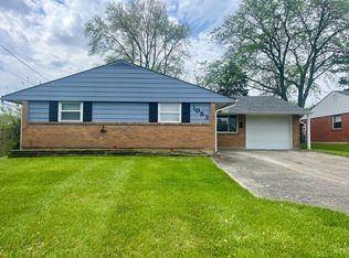 1053 E Crescentville Rd, Cincinnati, OH 45246