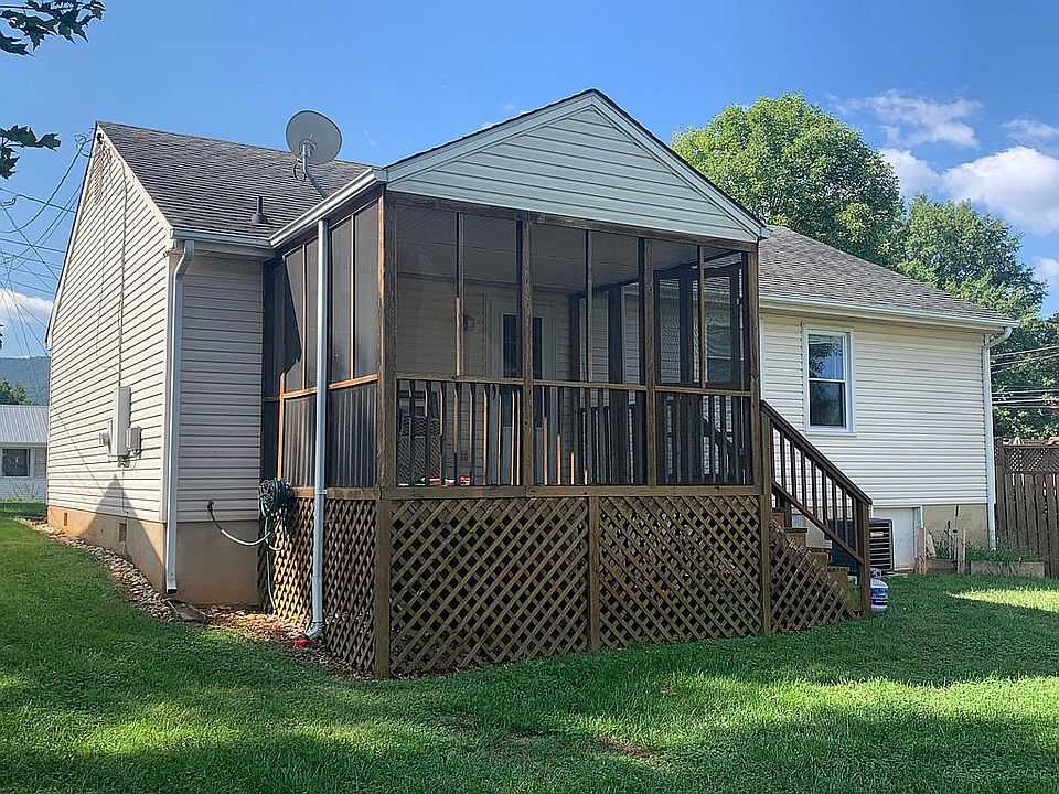 629 Palmer Ave, Salem, VA 24153 Zillow