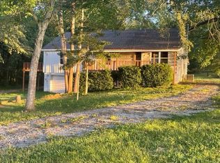 2600 Silerton Rd, Henderson, TN 38340